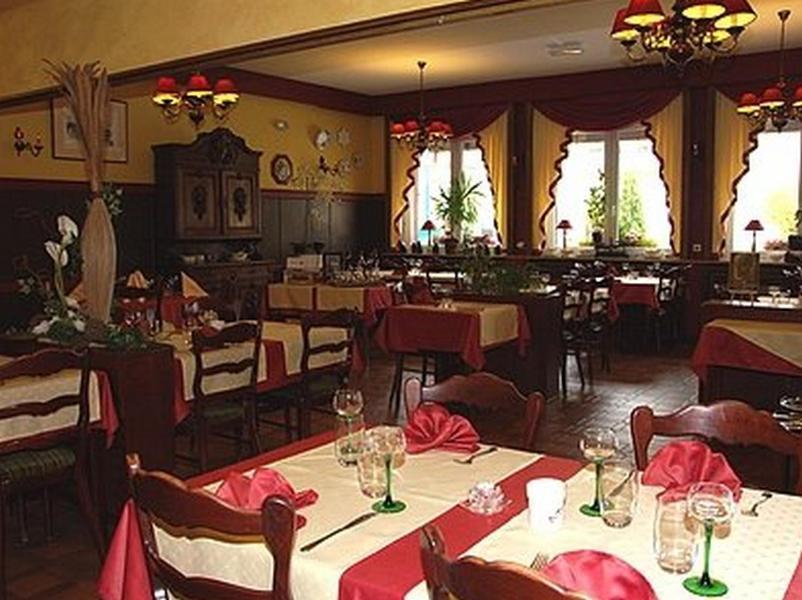 Hotel La Table Alsacienne Farébersviller Zewnętrze zdjęcie