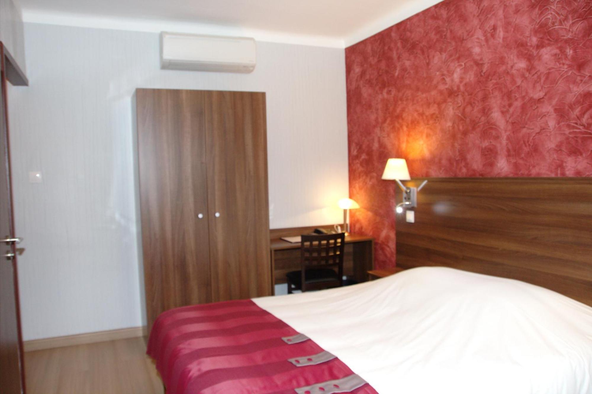 Hotel La Table Alsacienne Farébersviller Zewnętrze zdjęcie