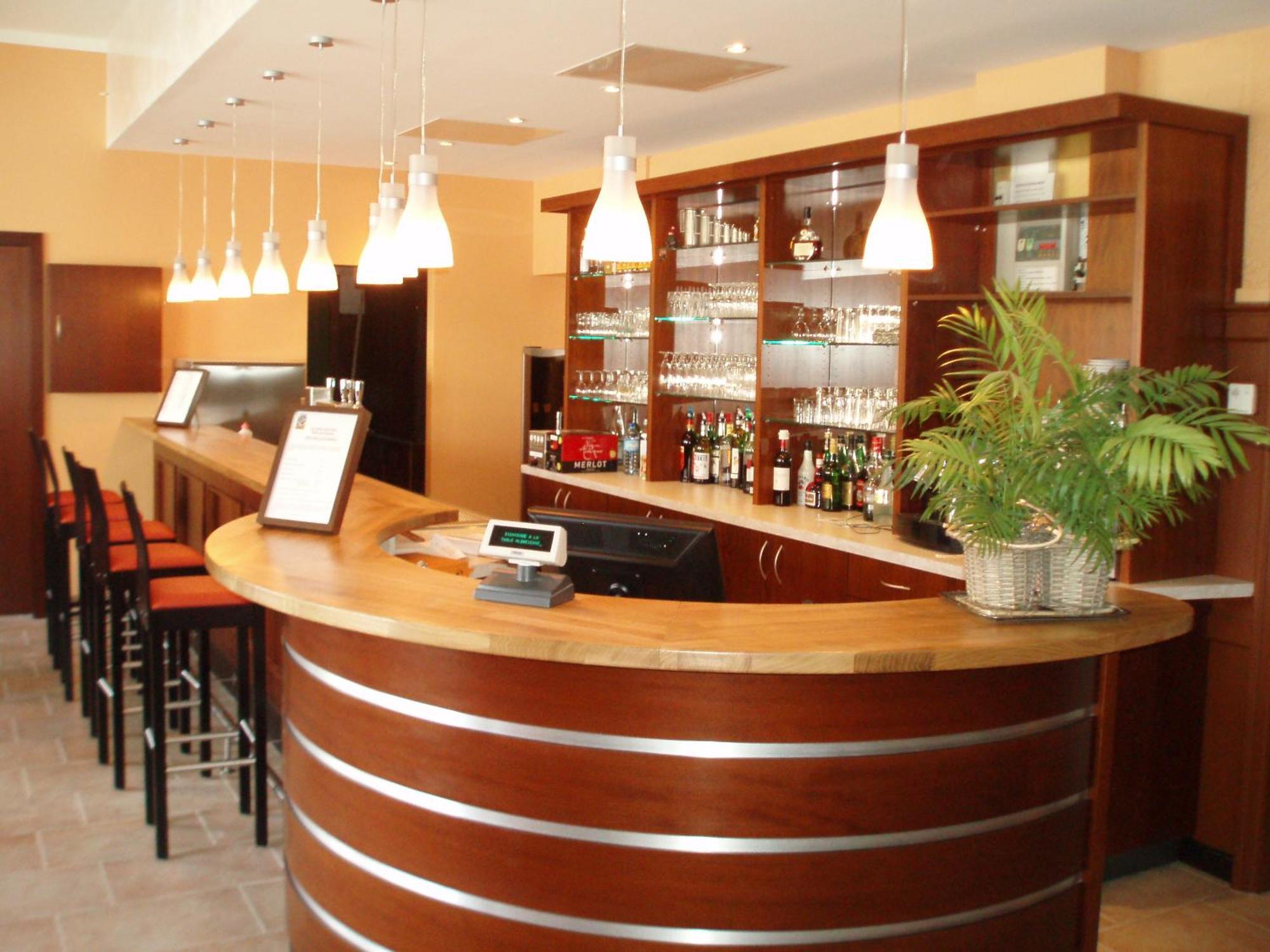Hotel La Table Alsacienne Farébersviller Zewnętrze zdjęcie